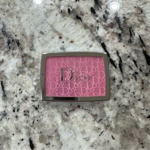 Dior| BACKSTAGE Rosy Glow Blush